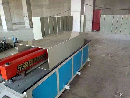 優(yōu)質塑料板材焊接機,佳品板材